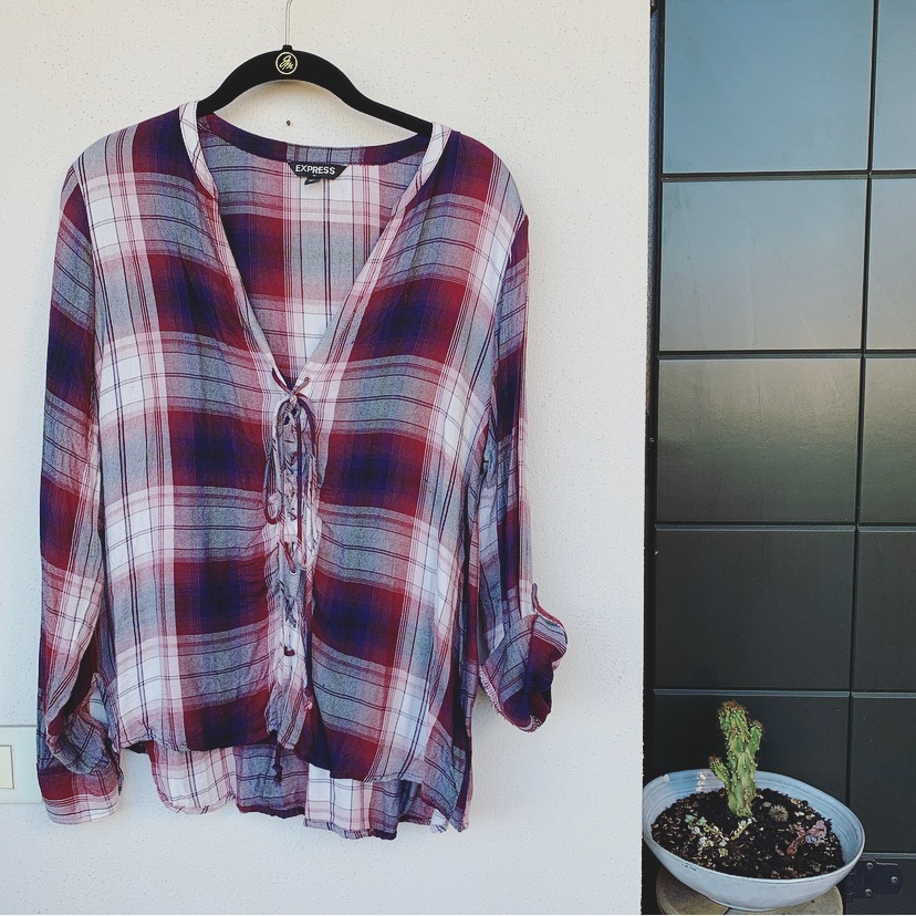 Express Drawstring Front Top